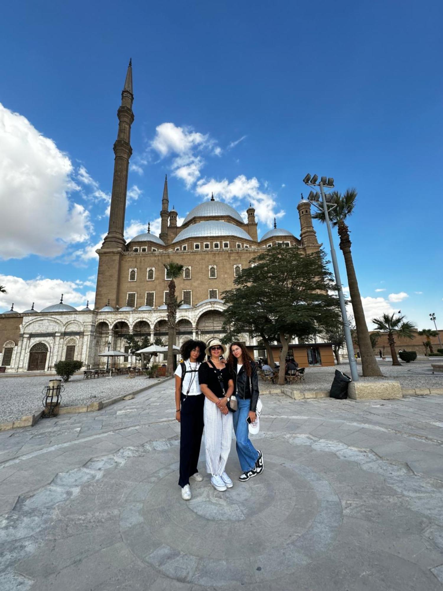 K Boutique Hotel Medspa-Pyramids & Grand Egyptian Museum Ghatati Bagian luar foto